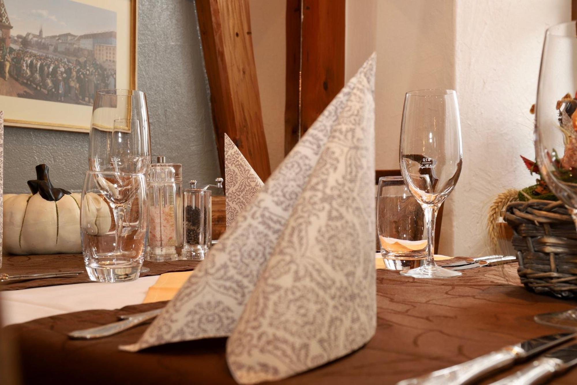 Hotel-Restaurant Weisses Kreuz Breitenbach Luaran gambar
